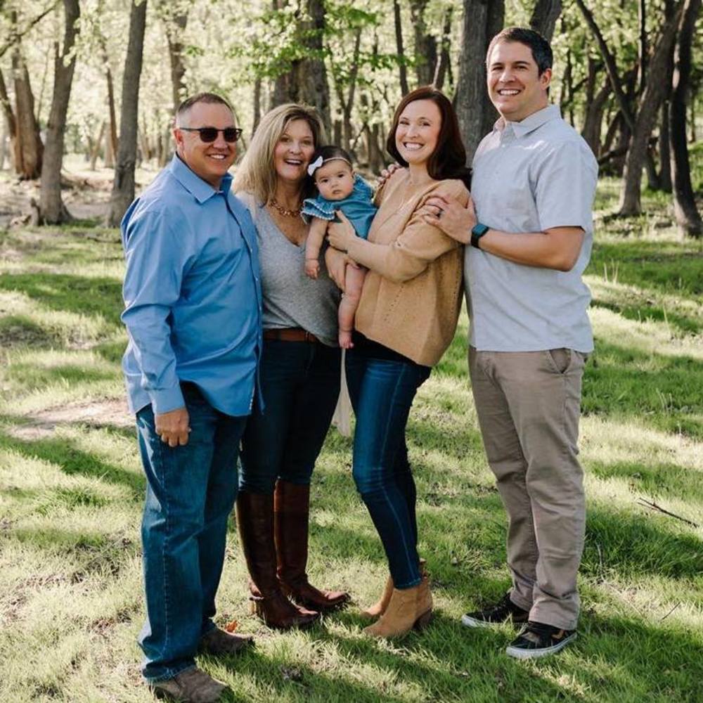 Meet your Posher, Cari